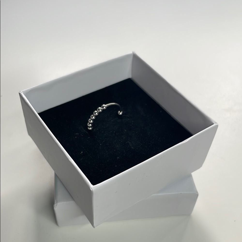 Elegant Silver Beaded Bracelet